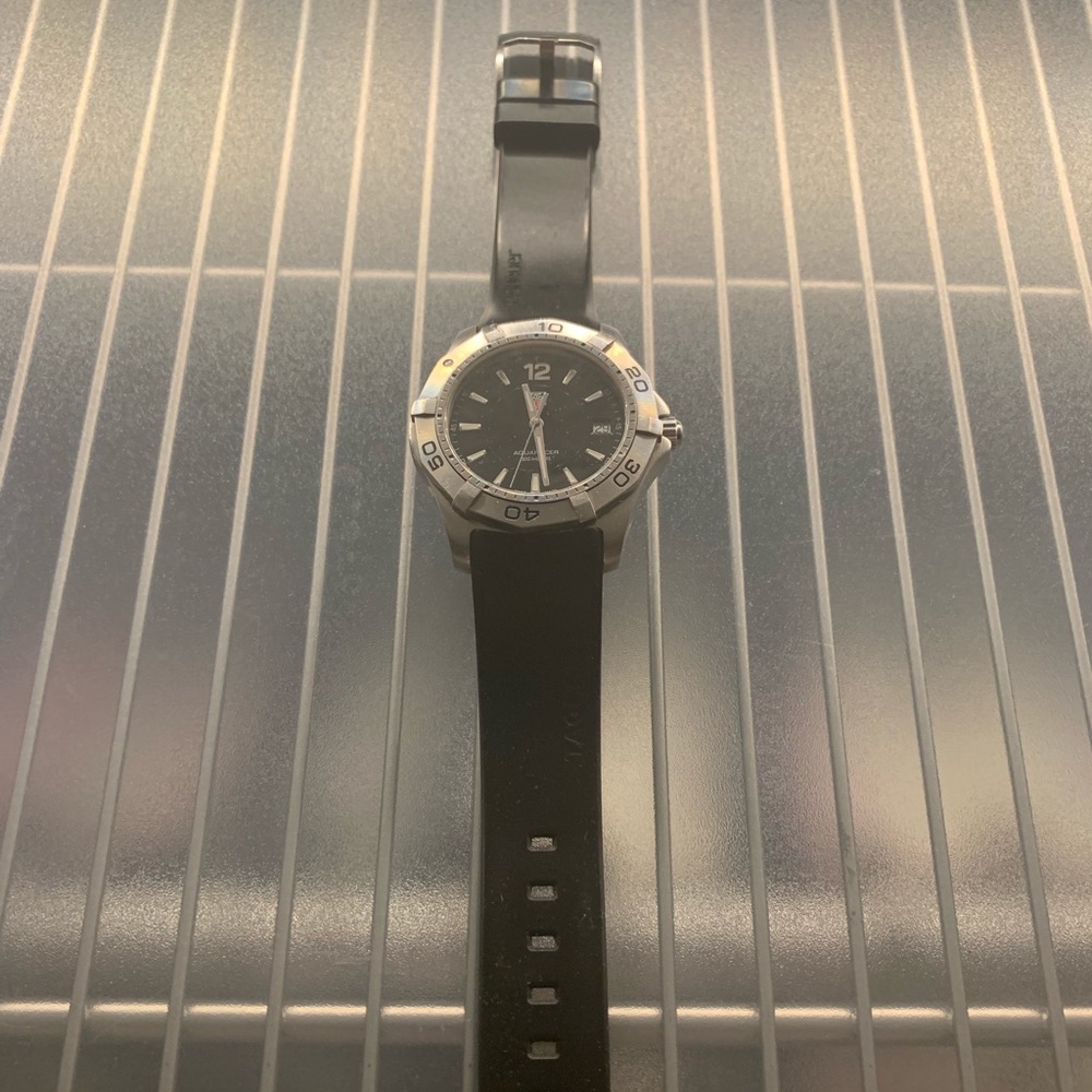 Tag watch - Picture 2 of 2